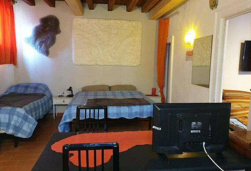 اتاق استاندارد چهار تخته, La Casa Di Daniele