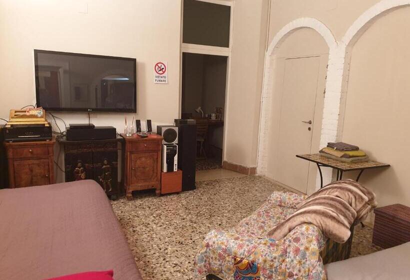 آپارتمان 1 خوابه, La Casa Di Daniele