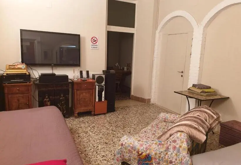 آپارتمان 1 خوابه, La Casa Di Daniele