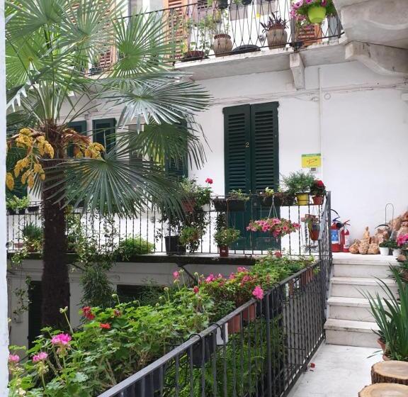 اتاق استاندارد چهار تخته, La Casa Di Daniele