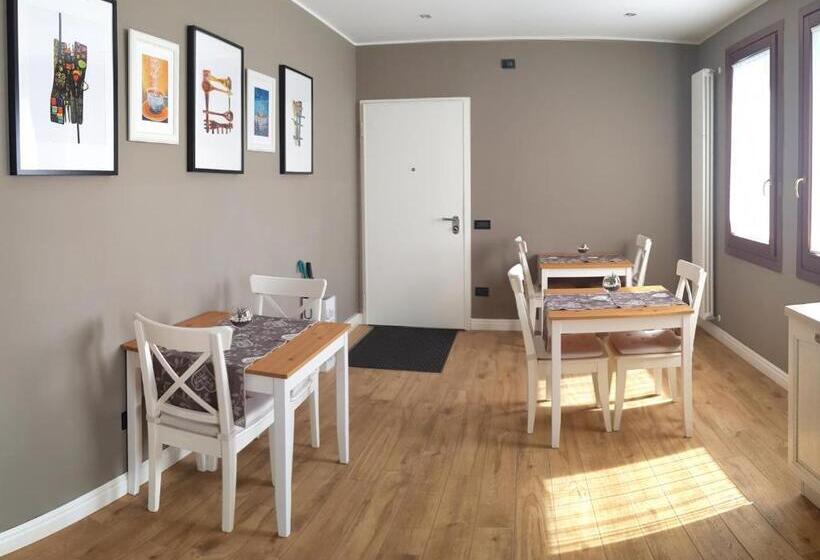 اتاق لوکس, B&b Fine Venice