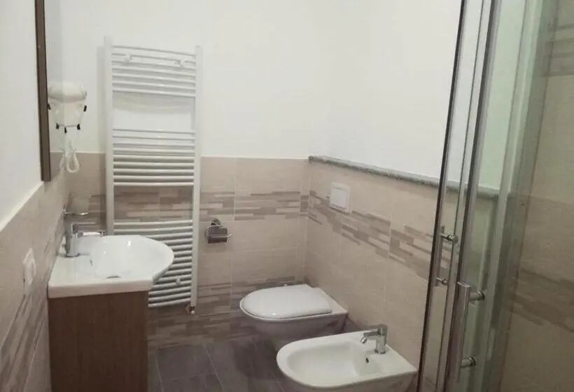バルコニー付きスタンダードルーム, Cosmo Rooms A Pochi Passi Da Tropea