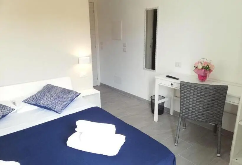 バルコニー付きスタンダードルーム, Cosmo Rooms A Pochi Passi Da Tropea