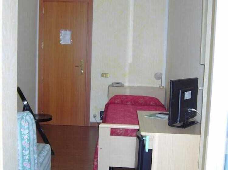 חדר סטנדרט יחיד, La Tavernetta Dei Ronchi