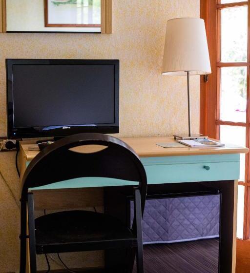 חדר סטנדרט לשלושה, La Tavernetta Dei Ronchi