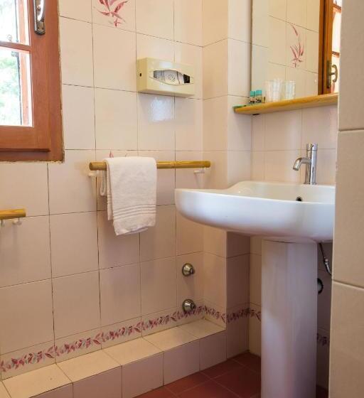 חדר סטנדרט לארבעה, La Tavernetta Dei Ronchi