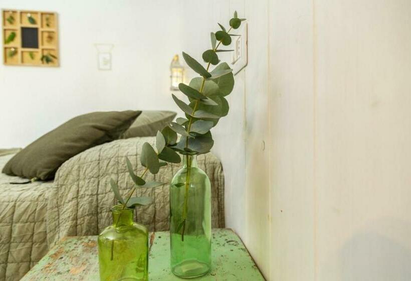 غرفة قياسية مزوَّدة بتراس, B&b Elianto