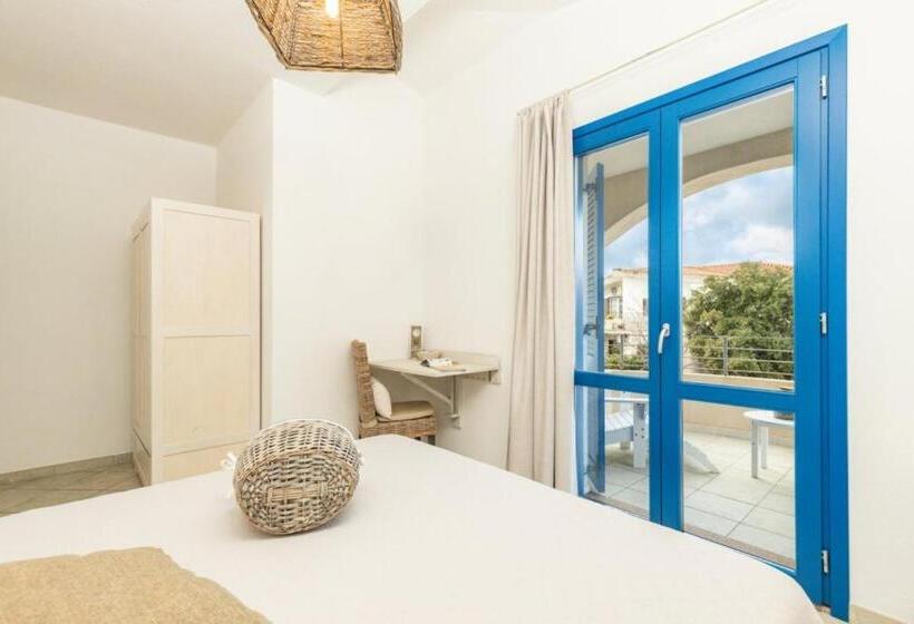 غرفة قياسية مزوَّدة بتراس, B&b Elianto