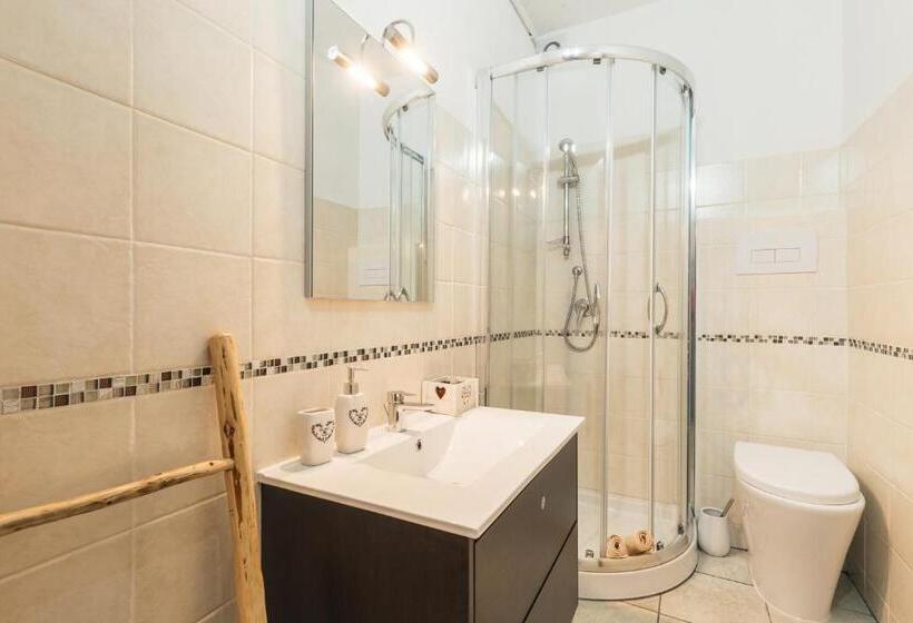 غرفة قياسية مزوَّدة بتراس, B&b Elianto