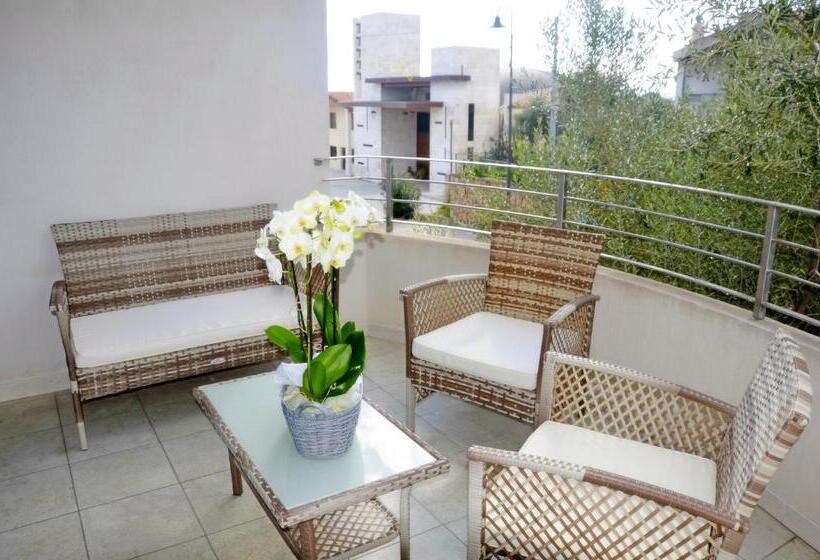 غرفة قياسية مزوَّدة بتراس, B&b Elianto