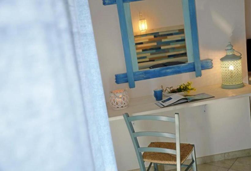 غرفة قياسية مزوَّدة بشُرفة, B&b Elianto