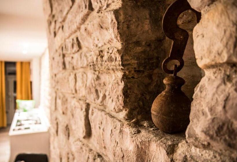 اتاق استاندارد, Residenza La Corte Assisi