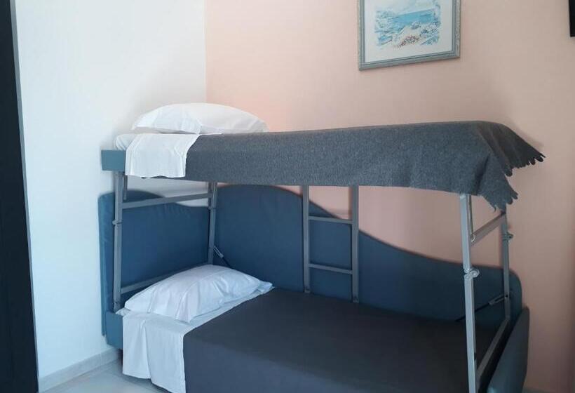 شقة غرفة واحدة مزودة بتراس, Torre Del Lago