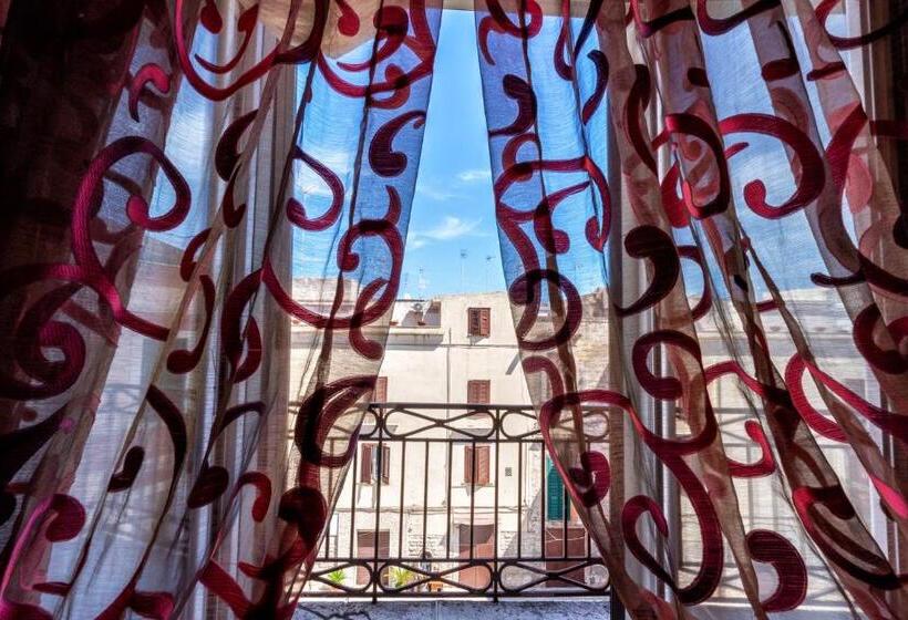 סוויטה עם מרפסת, Le Marinelle Trani B&b