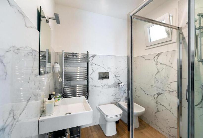 חדר סטנדרט עם מיטת קינג, Le Marinelle Trani B&b