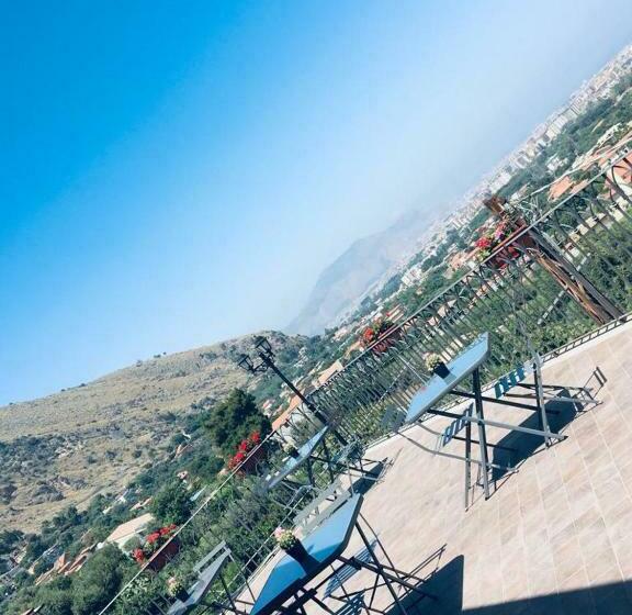 חדר דלוקס עם מרפסת, A Casa Di Simona