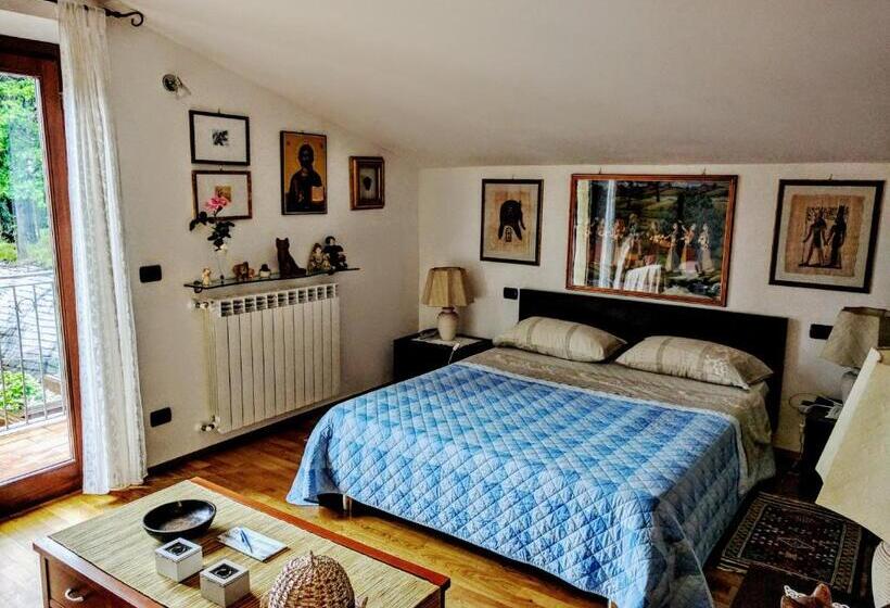 غرفة قياسية, Sally S B&b