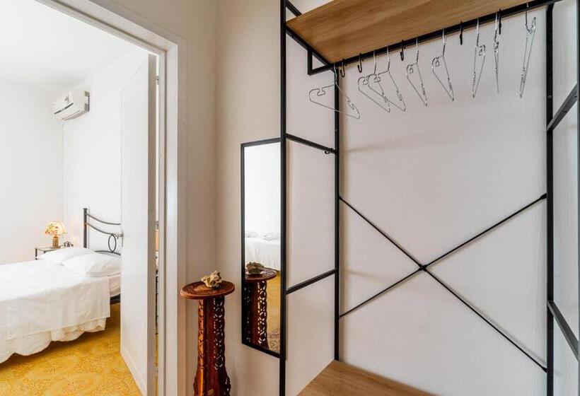 דירת חדר סופריור, B&b Marchese