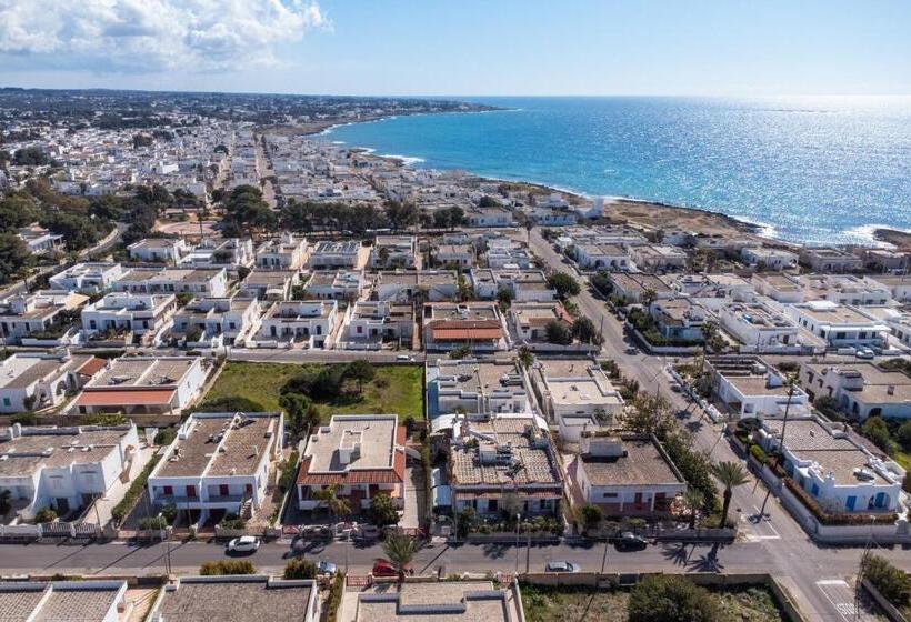 غرفة إدارية ثلاثية, B&b Marchese