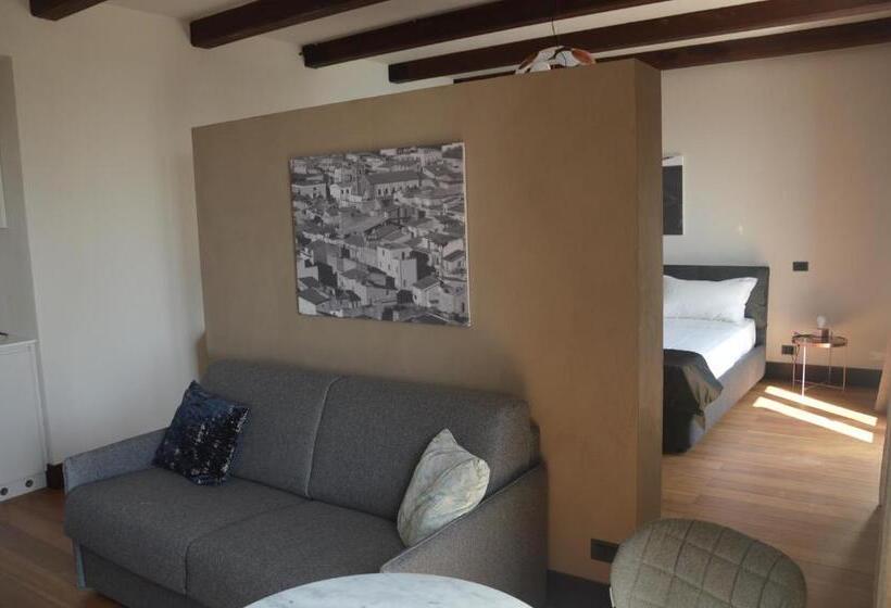 Люкс с Террасой, Casarealia