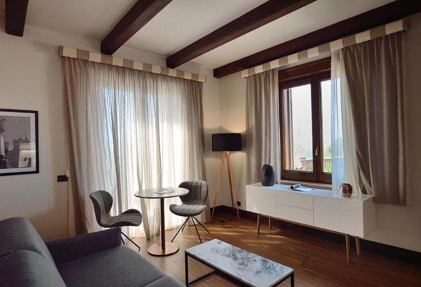 Люкс с Террасой, Casarealia