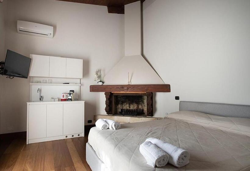 スタンダードルーム, Casarealia