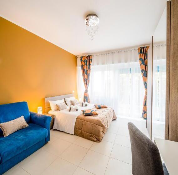 اتاق استاندارد با بالکن, Guest House Mr. Brown