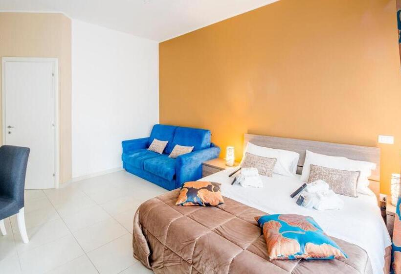 اتاق استاندارد با بالکن, Guest House Mr. Brown