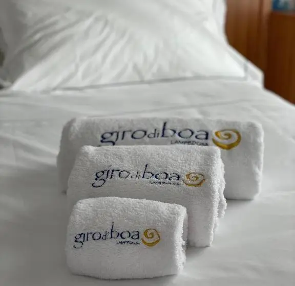 オーシャンビューデラックスルーム, B&b Giro Di Boa