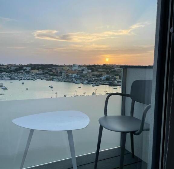 اتاق استاندارد با بالکن و چشم‌انداز دریا, B&b Giro Di Boa