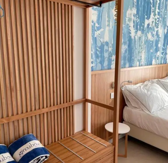 オーシャンビュースタンダードルームバルコニー付き, B&b Giro Di Boa