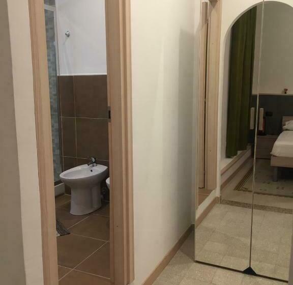 舒适三人间, Bonorum