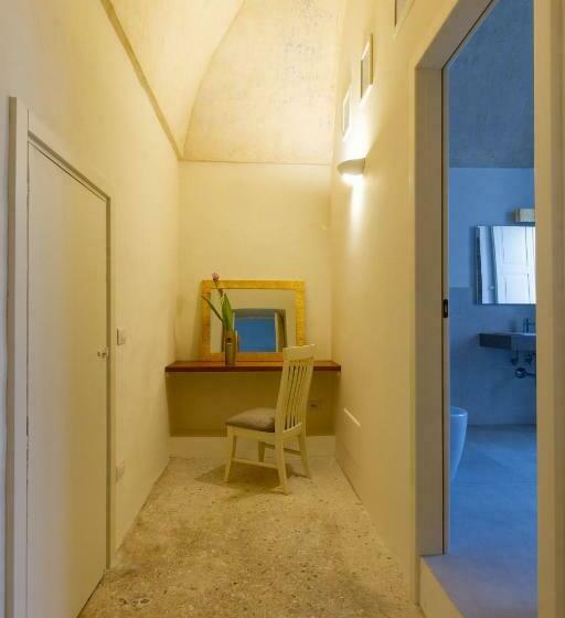 سوییت جونیور, Palazzo Cariddi