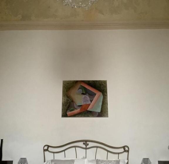 سوییت جونیور, Palazzo Cariddi