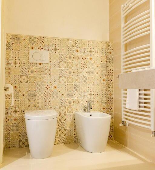 اتاق لوکس, Palazzo Cariddi