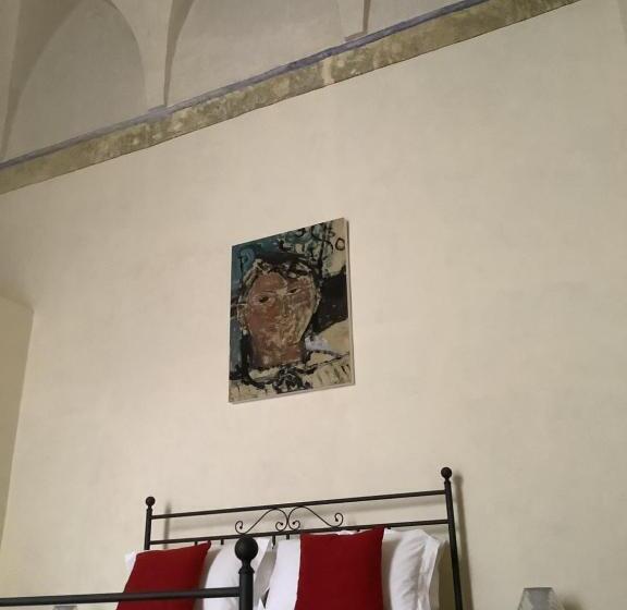 اتاق لوکس با بالکن, Palazzo Cariddi