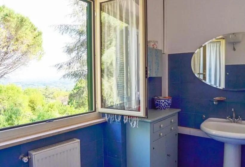 スタンダード4人部屋, Bed And Breakfast Romantica Evasione