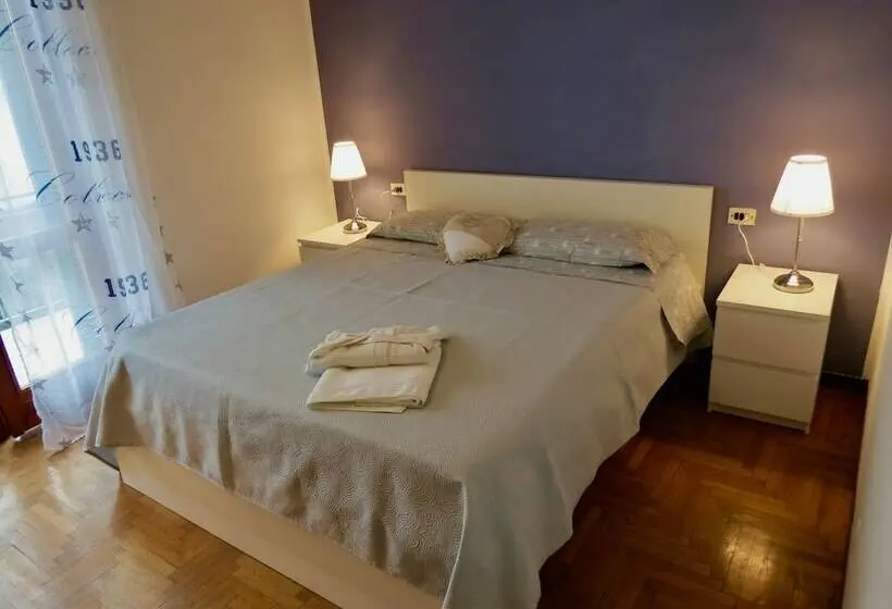 １ベッドルームアパートメント, Villa Anastasye
