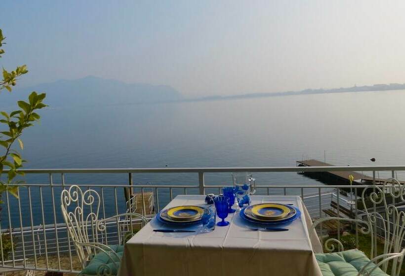 침실 1개 아파트, Villa Anastasye