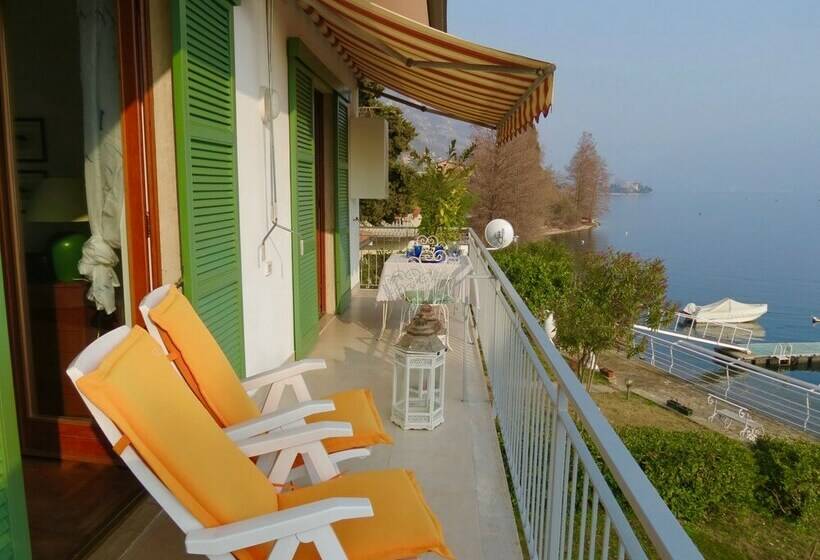 침실 1개 아파트, Villa Anastasye