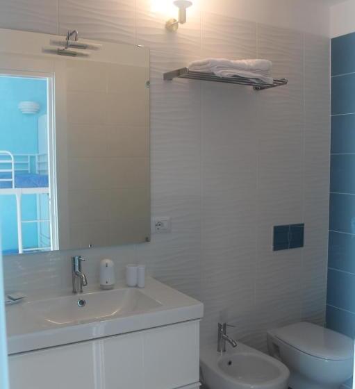 Pokój Deluxe Jednoosobowy, Blue Sea Rooms Apartment Cagliari