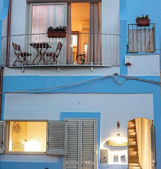 חדר דלוקס עם מרפסת נוף לים, La Scalinata