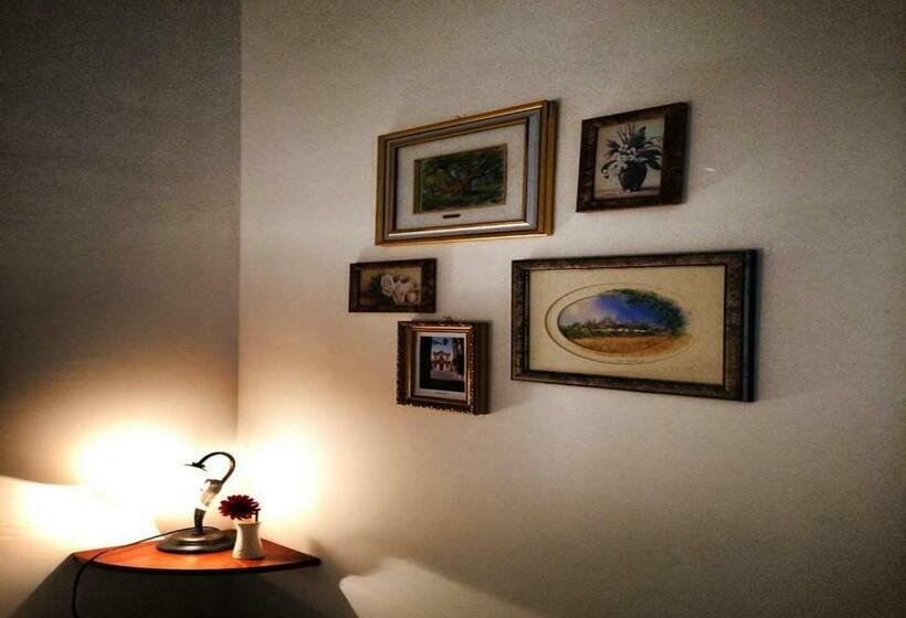 スタンダードトリプルルーム, La Locanda Al Castello