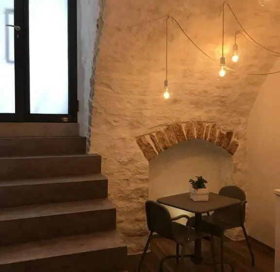 デラックススタジオ, L Archasetta Historic Apartments