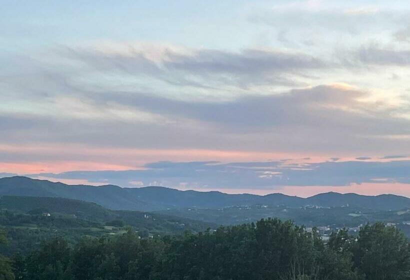 Номер Стандарт Вид на Горы, Casa T Bed And Breakfast & Home Restaurant Di Tacchino Simone