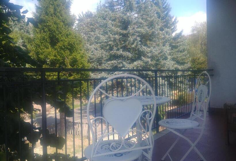 标准间带山景, Casa T Bed And Breakfast & Home Restaurant Di Tacchino Simone