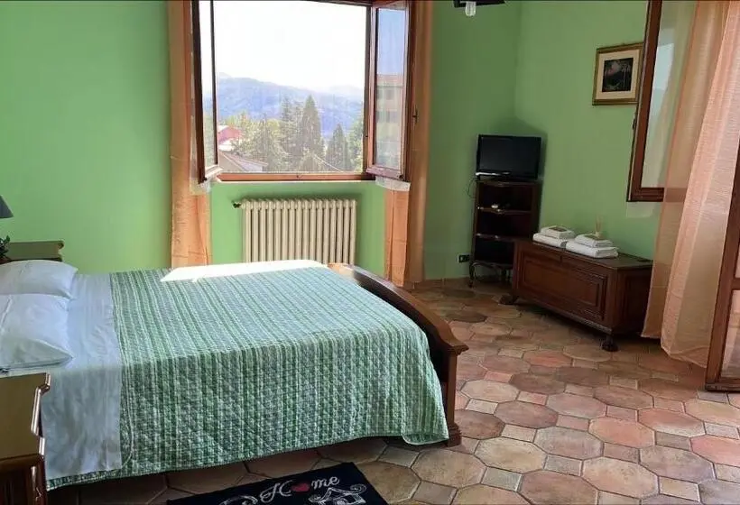 マウンテンビュースタンダードルーム, Casa T Bed And Breakfast & Home Restaurant Di Tacchino Simone