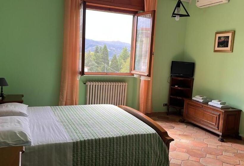 标准间带山景, Casa T Bed And Breakfast & Home Restaurant Di Tacchino Simone