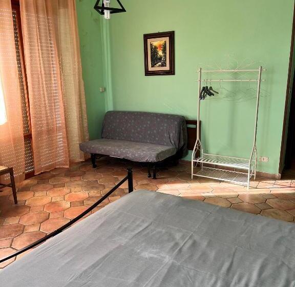 标准间带山景, Casa T Bed And Breakfast & Home Restaurant Di Tacchino Simone