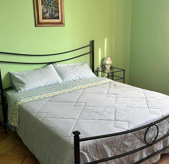 标准间带山景, Casa T Bed And Breakfast & Home Restaurant Di Tacchino Simone